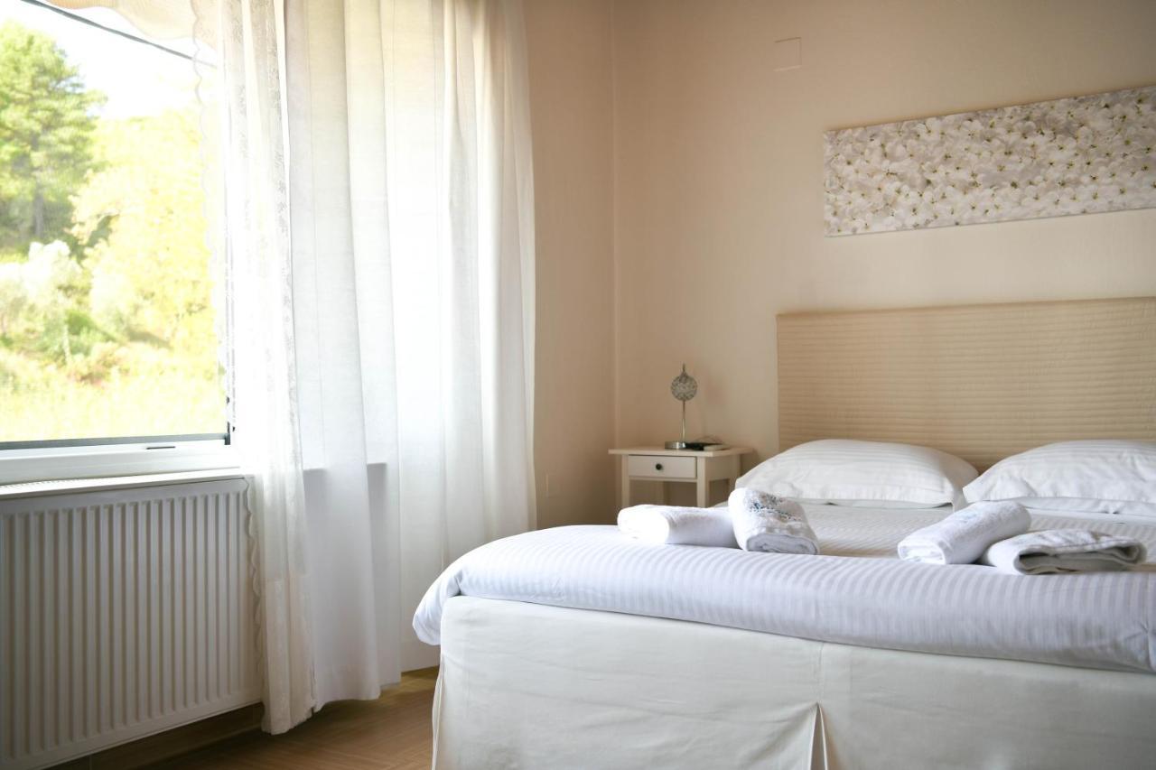 Serenity Luxury Villa, Skiathos Agia Paraskevi (Skiathos) Exterior foto